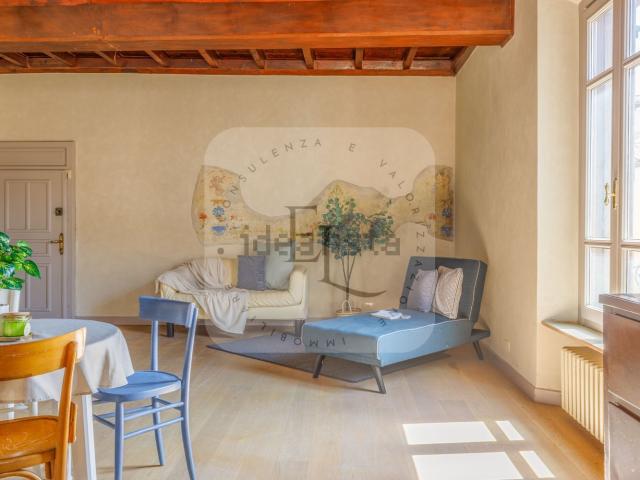 Appartamento in vendita di 314 m² in Via Giuseppe Bertani, 54