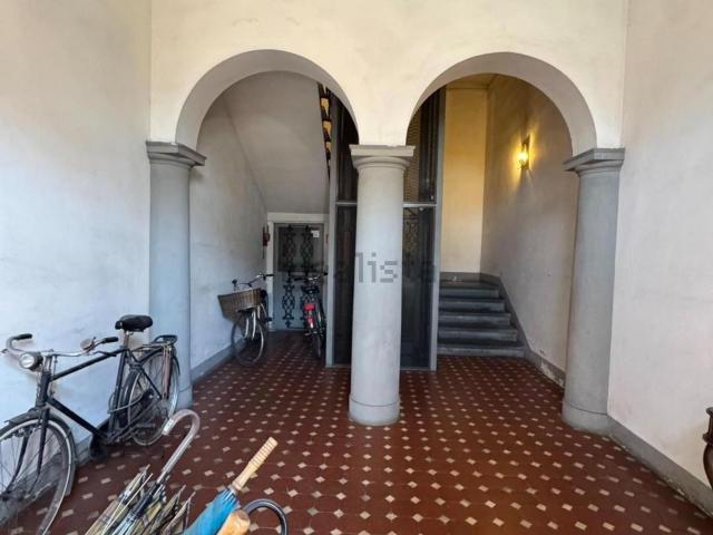 Appartamento in vendita di 320 m² in Traversa III