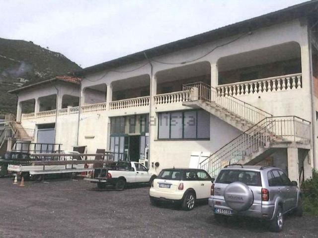 Appartamento in vendita di 321 m² in Via San Rocco, 42
