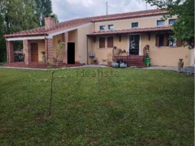 Appartamento in vendita di 322 m² in Via Ca&apos  Mignola Bassa