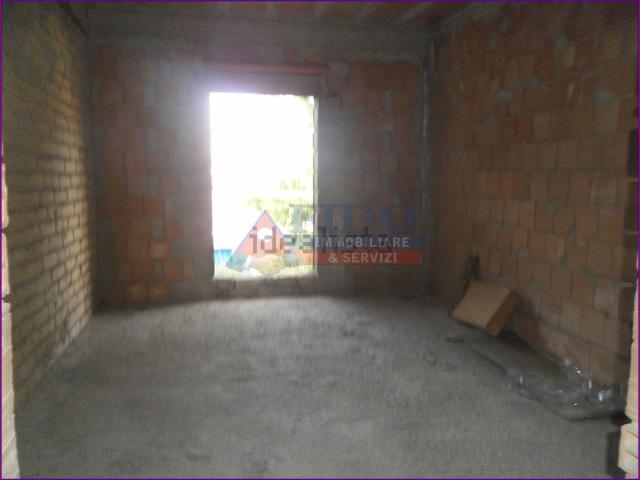 Appartamento in vendita di 325 m² in Via Madonella