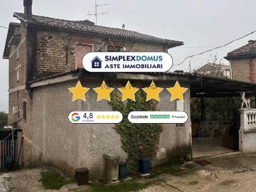 Appartamento in vendita di 325 m² in Via Madonna Delle Grazie