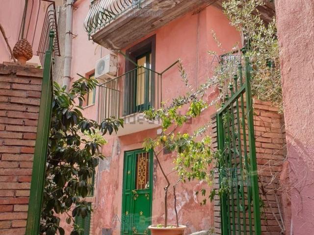Appartamento in vendita di 326 m² in Via Pagana, 18