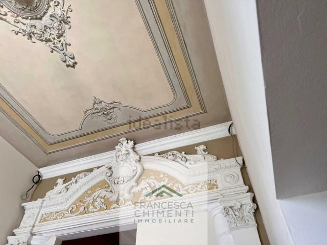 Appartamento in vendita di 326 m² in Viale di Antignano