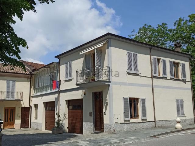 Appartamento in vendita di 327 m² in Via SP31