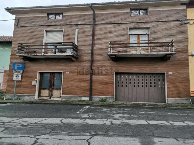 Appartamento in vendita di 327 m² in Via Vittorio Emanuele, 3