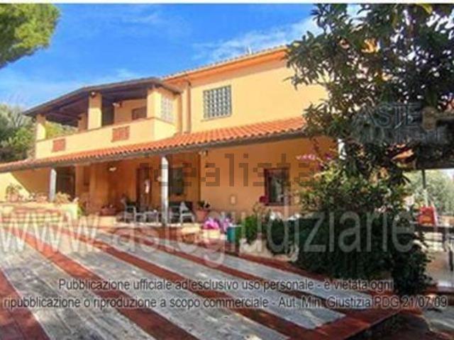 Appartamento in vendita di 328 m²