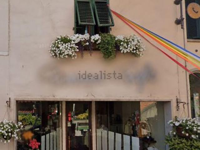 Appartamento in vendita di 328 m² in Via Risorgimento, 90