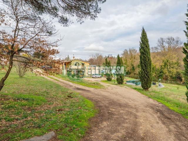 Appartamento in vendita di 330 m² in Via Forconcino