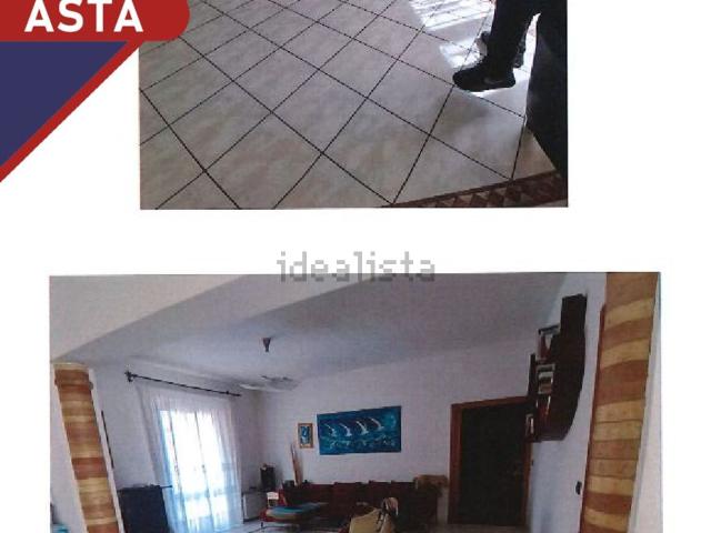 Appartamento in vendita di 333 m² in Via Romolo Murri