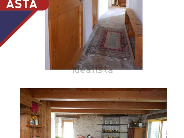 Appartamento in vendita di 477 m² in Via Ortale