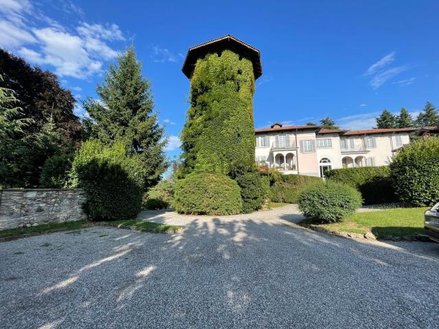 Appartamento in vendita di 334 m² in Via Matteotti
