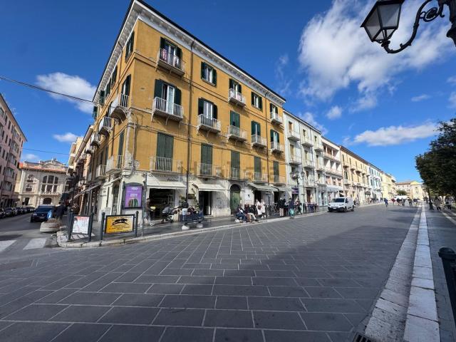 Appartamento in vendita di 334 m² in Corso Vittorio Emanuele II, 33