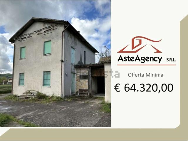 Appartamento in vendita di 335 m² in Via Piano d&apos Asdrubale, 2