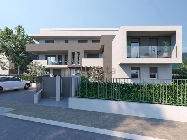 Appartamento in vendita di 335 m² in Piazza Rovereto, 14
