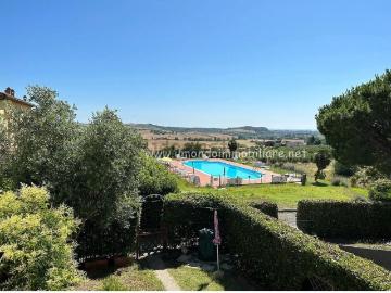 Appartamento in vendita di 37 m² in Via Castellina Marittima le Badie