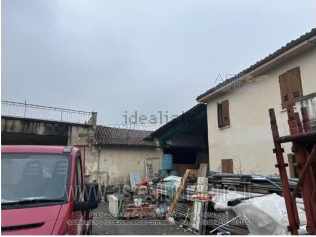 Appartamento in vendita di 340 m² in Via Asti, 131