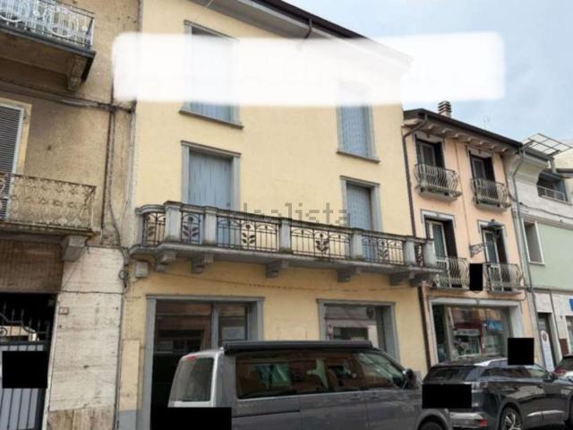 Appartamento in vendita di 340 m² in Corso Giacomo Matteotti, 9