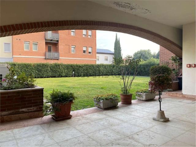 Appartamento in vendita di 340 m² in Corso Giuseppe Garibaldi, 205