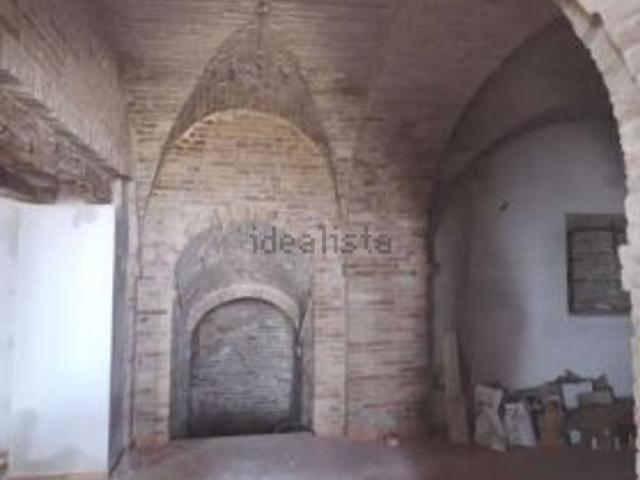 Appartamento in vendita di 342 m² in Via Mandirola