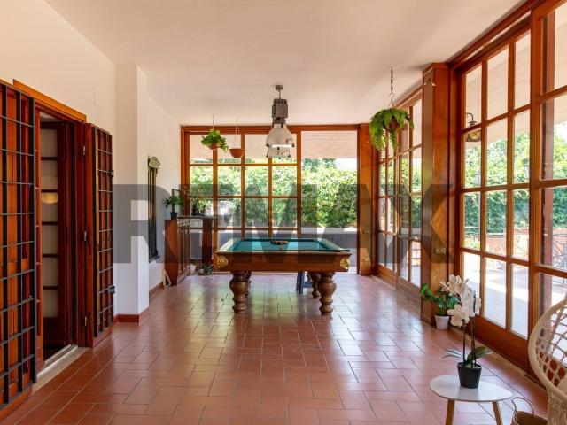 Appartamento in vendita di 348 m² in Via dei Frassini, 14