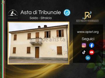 Appartamento in vendita di 349 m² in Via Asti, 131