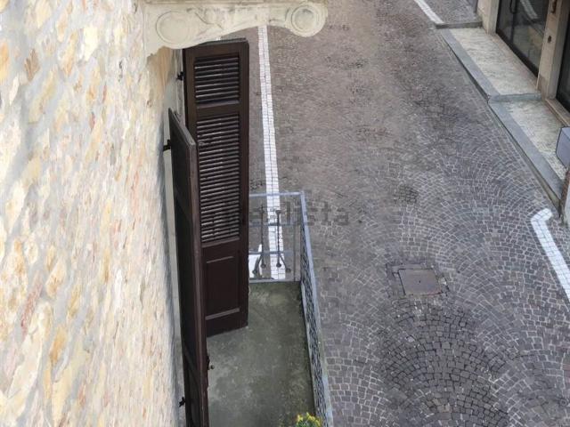 Appartamento in vendita di 350 m² in Via Sforza Caolzio, 58