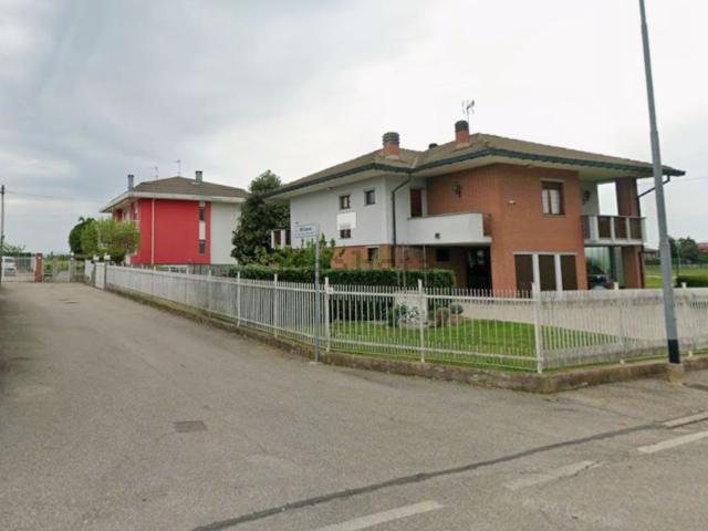 Appartamento in vendita di 350 m² in Via Roma