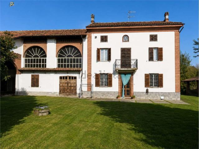 Appartamento in vendita di 352 m² in Strada Bruciata