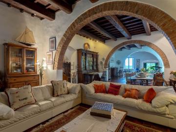 Appartamento in vendita di 353 m² in Via delle Masse