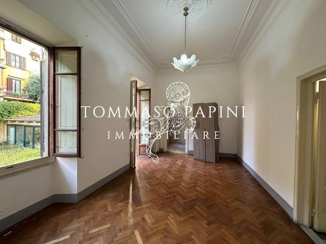 Appartamento in vendita di 354 m² in Viale Don Giovanni Minzoni, 31