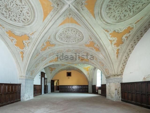 Appartamento in vendita di 354 m² in Vicolo Castello, 1