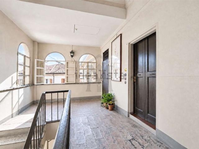 Appartamento in vendita di 355 m²