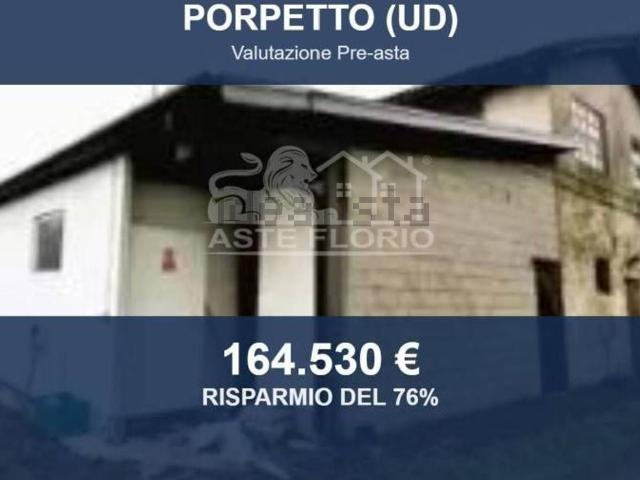 Appartamento in vendita di 35852 m² in Via Bando, 43