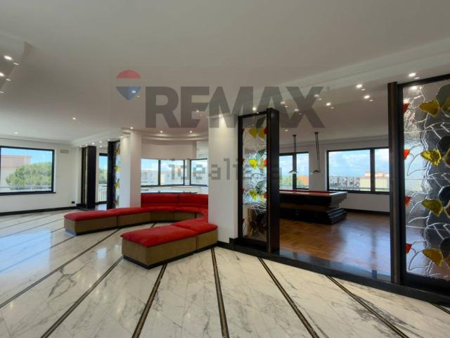 Appartamento in vendita di 358 m²