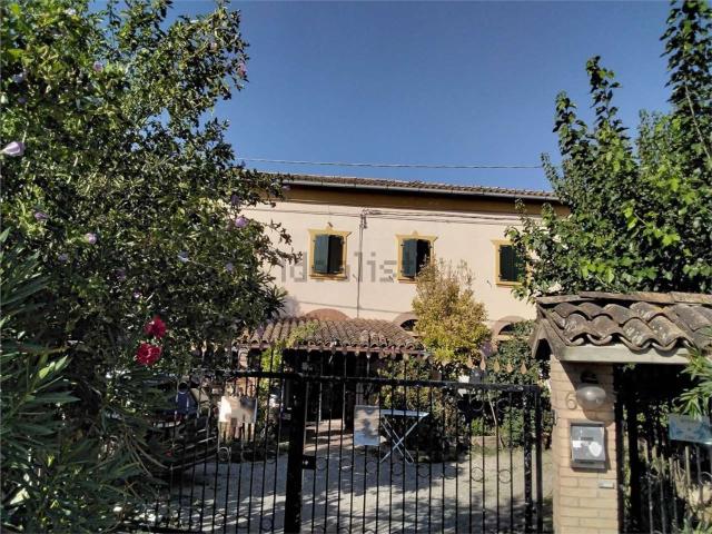 Appartamento in vendita di 358 m² in Via Pratonera, 6
