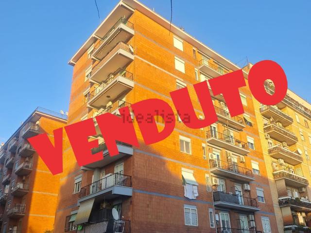 Appartamento in vendita di 35 m² in Via Luigi Vittorio Bertarelli, 143