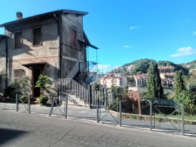 Appartamento in vendita di 35 m² in Via San Francesco D&apos Assisi, 81