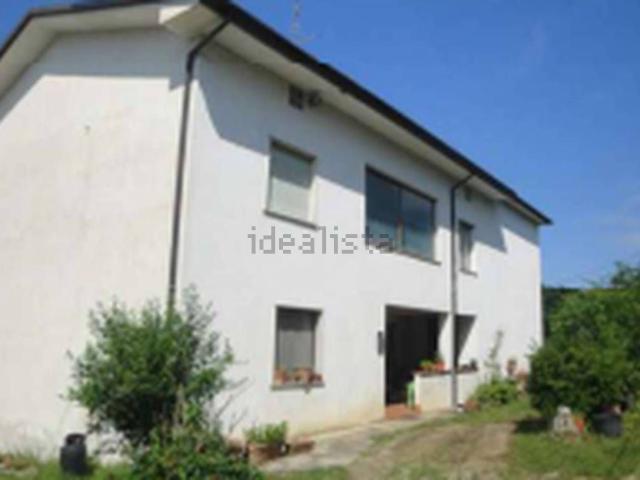 Appartamento in vendita di 360 m² in Via Cavatella Serrone