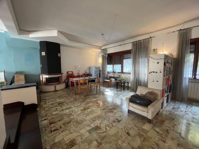 Appartamento in vendita di 360 m² in Corso Giuseppe Garibaldi, 69