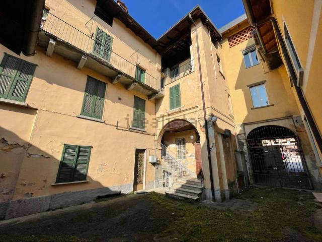 Appartamento in vendita di 361 m² in Via 1º Maggio
