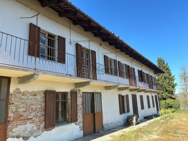 Appartamento in vendita di 364 m² in Via Carlo Alberto