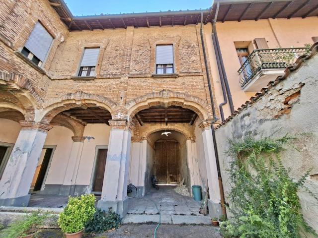 Appartamento in vendita di 365 m² in Via San Giovanni