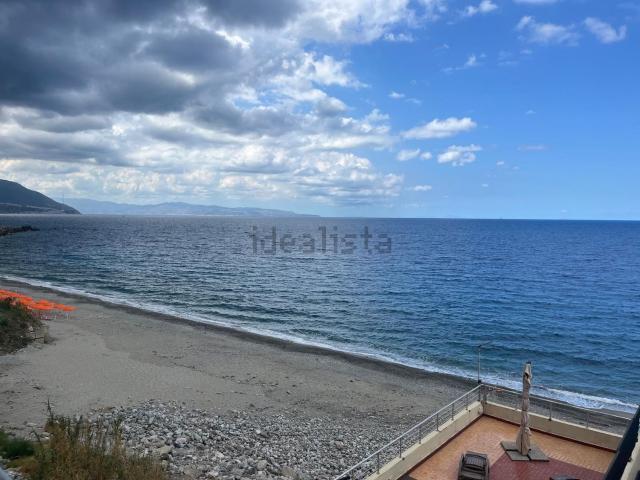 Appartamento in vendita di 365 m² in Via Pezzolo