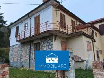 Appartamento in vendita di 368 m² in Frazione Garadassi, 5