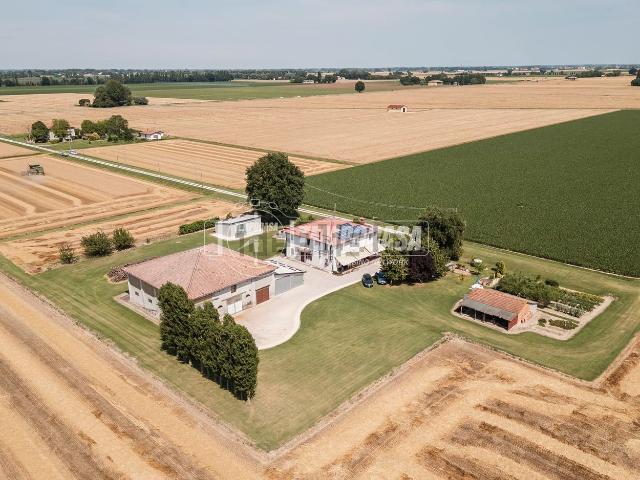 Appartamento in vendita di 370 m² in Via Camerone, 13