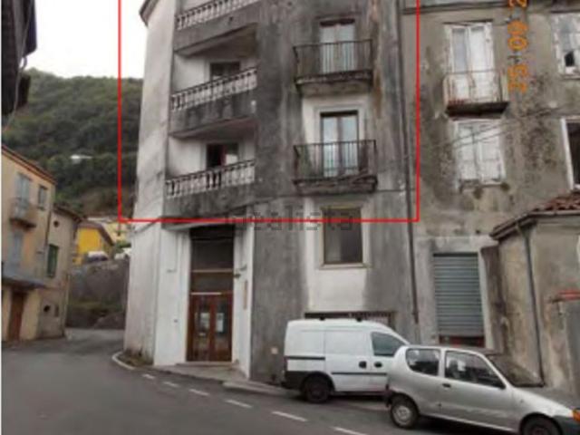 Appartamento in vendita di 373 m² in Via San Vincenzo