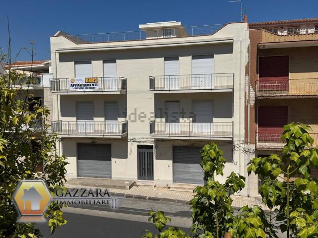 Appartamento in vendita di 378 m² in Via Canale, 62