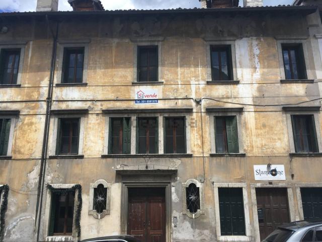 Appartamento in vendita di 380 m² in Via Mezzaterra, 13