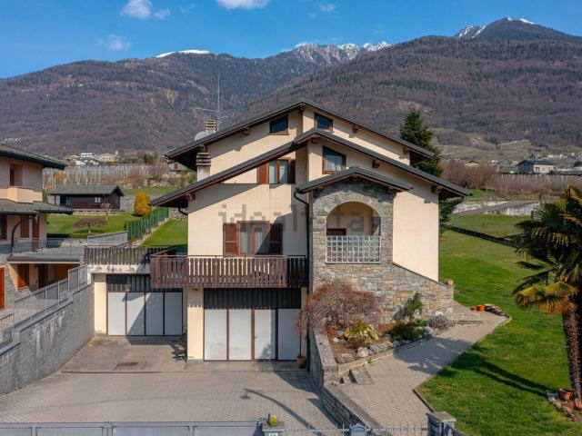 Appartamento in vendita di 382 m² in Via Tassera, 20